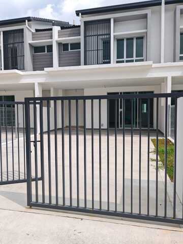 Setia Kota Bayuemas photo