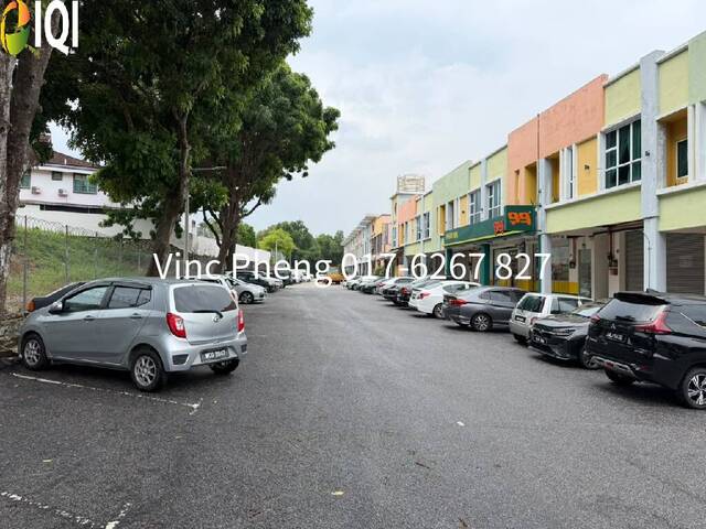 FREEHOLD Double Storey Shoplot For Sale @ Taman Puncak Bertam Melaka