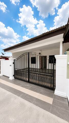 Taman Nesa 1 Sty Low Cost,Jalan Ronggeng,Skudai,Renovated,Extend image