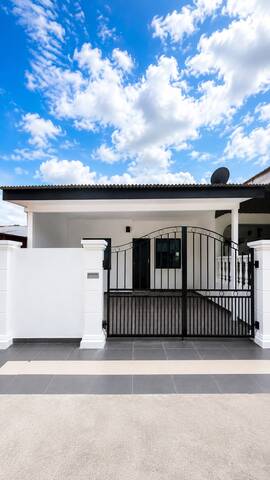 Taman Nesa 1 Sty Low Cost,Jalan Ronggeng,Skudai,Renovated,Extend image