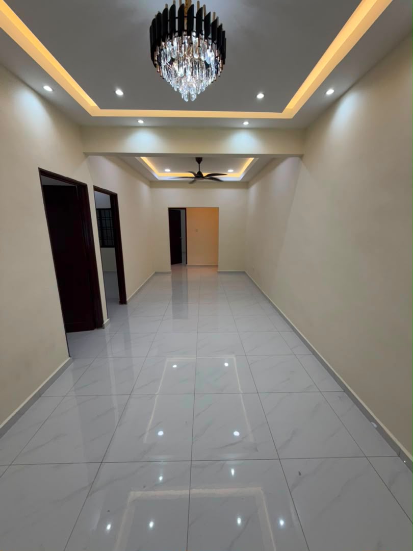 Taman Sri Pulai 1 Sty Low Cost Corner Lot,Jalan Rotan,Johor Bahru,Renovated image