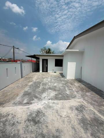 Taman Sri Pulai 1 Sty Low Cost Corner Lot,Jalan Rotan,Johor Bahru,Renovated image