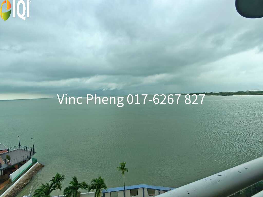 RARE FREEHOLD Seaview Apartment 3R2B @ Ujong Pasir Melaka image