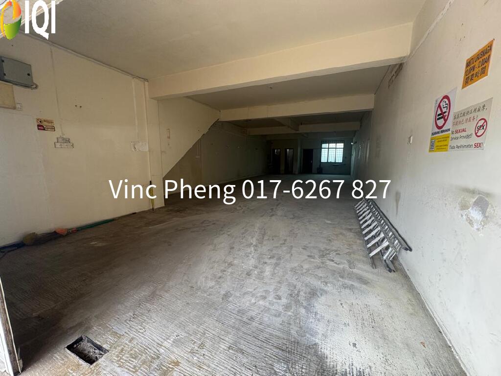 PRIME LOCATION Double Storey Shoplot For Rent @ Taman Merdeka Permai image