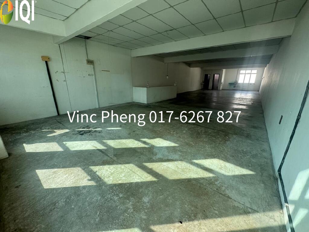 PRIME LOCATION Double Storey Shoplot For Rent @ Taman Merdeka Permai image