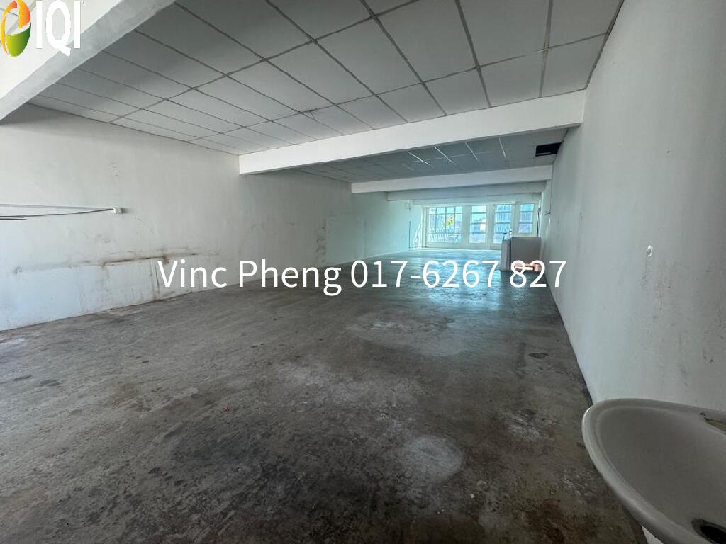 PRIME LOCATION Double Storey Shoplot For Rent @ Taman Merdeka Permai image