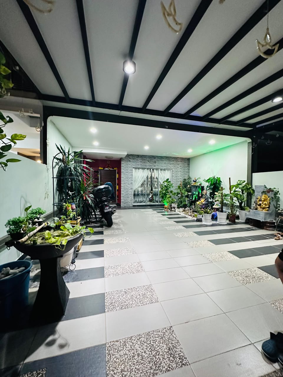 Nusa Idaman Precint 8,Renovated,2 Sty Terrace,Gelang Patah,Extend,Gng image