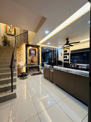 Nusa Idaman Precint 8,Renovated,2 Sty Terrace,Gelang Patah,Extend,Gng image