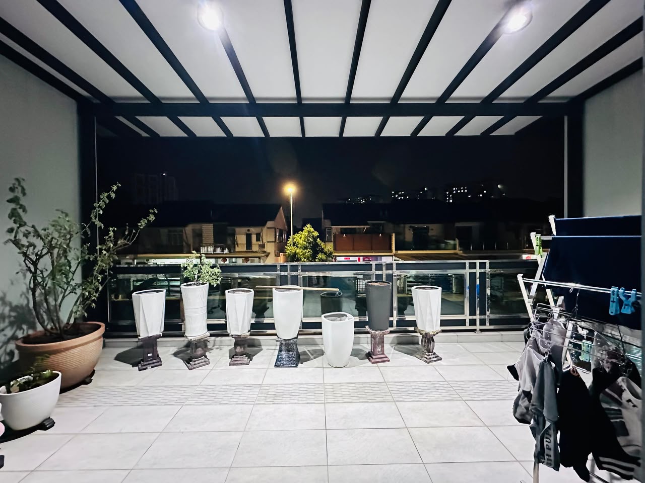 Nusa Idaman Precint 8,Renovated,2 Sty Terrace,Gelang Patah,Extend,Gng image