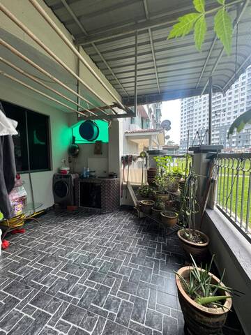 Nusa Perdana Service Apartment,Full Loan,Gelang Patah,Ground Floor image