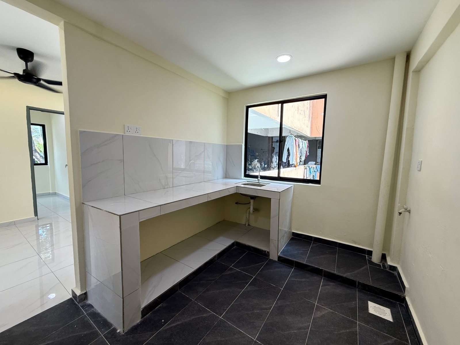 Taman Rinting Low Cost Flat,Geharu Flat,Masai,Renovated,Level 1 image
