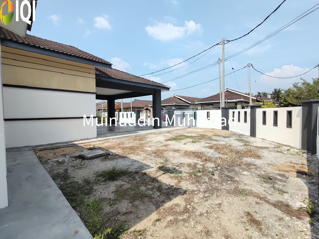 Corner lot Taman Lekir Bestari Lekir Perak image