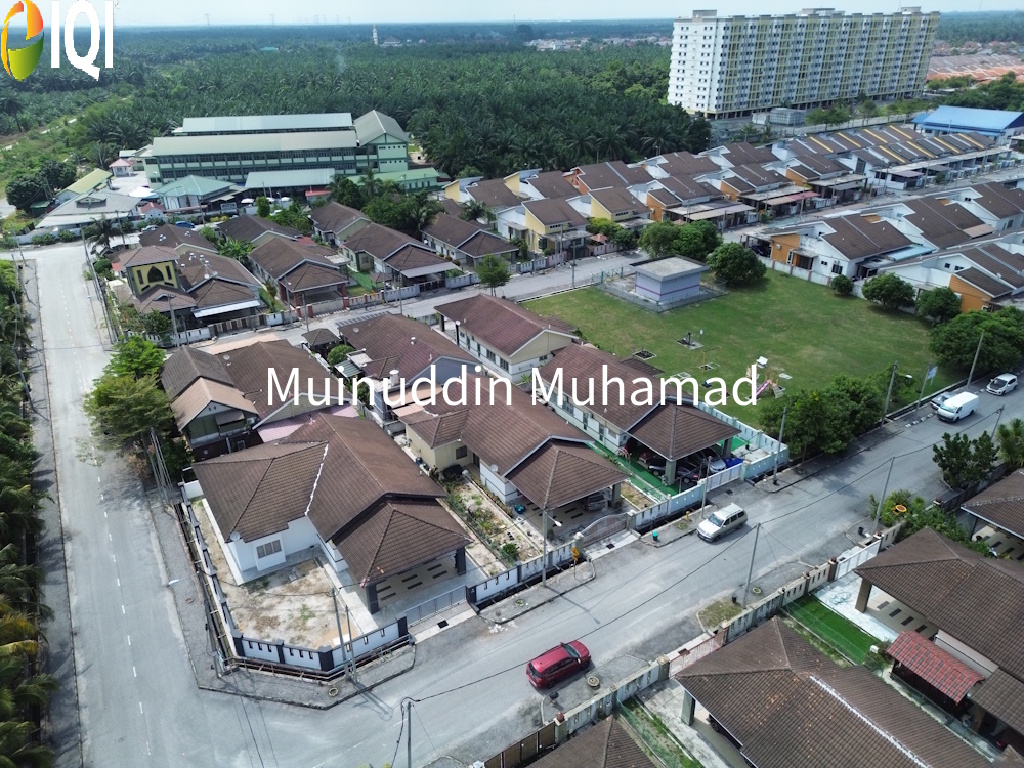 Corner lot Taman Lekir Bestari Lekir Perak image