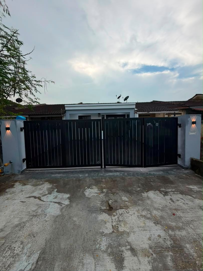 Taman Universiti 1 Sty Terrace,Jalan Penyiaran,Skudai,Renovated,Extend image