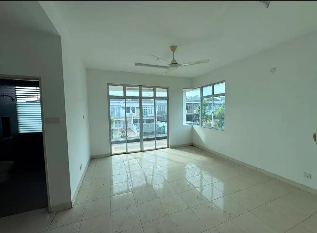 Bandar Uda Utama 2 Sty Corner Lot,Jalan Uda Utama,Perling,Skudai,Gng image