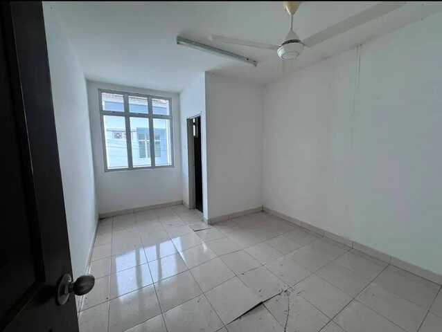 Bandar Uda Utama 2 Sty Corner Lot,Jalan Uda Utama,Perling,Skudai,Gng image