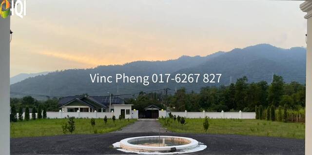 LUXURY 1 ARCE Bungalow @ Simpang Kendong Near Alor Gajah image