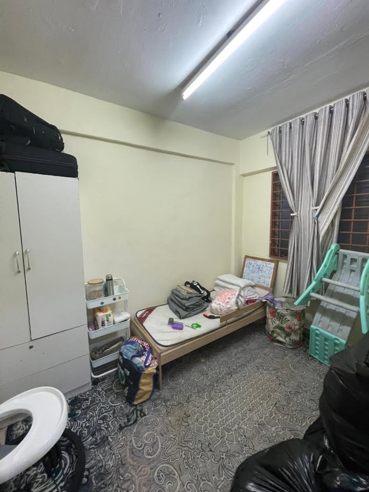 Flat Sri Indah,Level 2,Blok A,Tampoi,Kipmall,Plaza Angsana,Skudai image