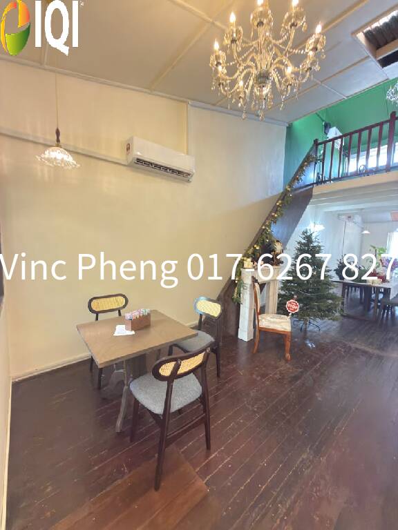 HIGH VISIBILITY Jonker Walk 1st & 2nd Floor Shop For Rent image