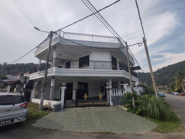 Taman Bukit Perdana 2 Sty Medium Cost,Renovated,Extend,Batu Pahat