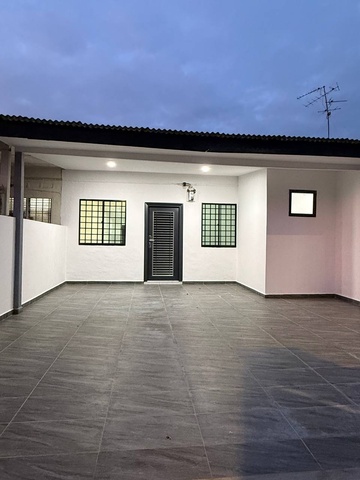 Taman Teratai 1 Sty Low Cost,Jalan Lumpit,Skudai,Renovated,Extend image