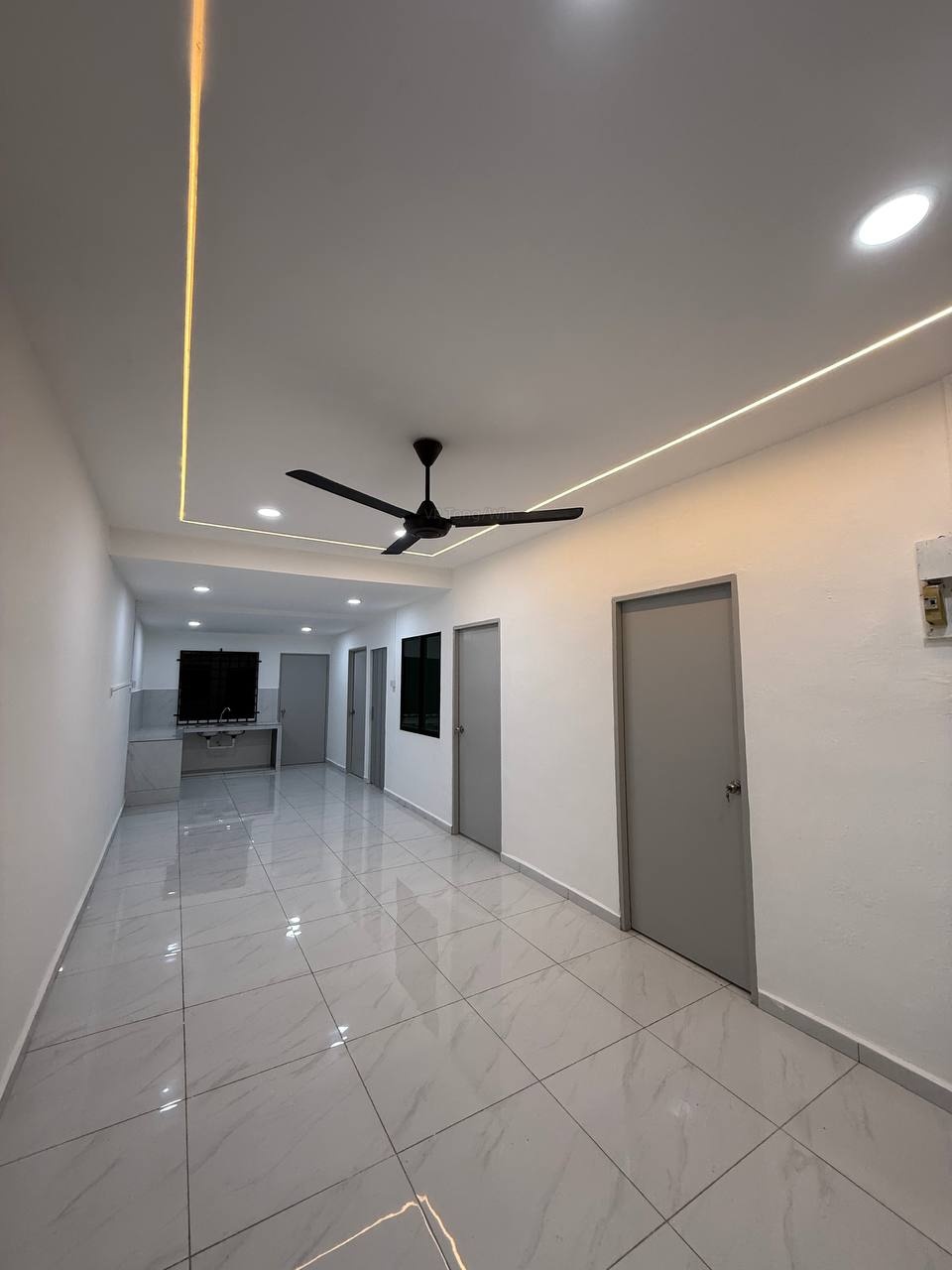 Taman Teratai 1 Sty Low Cost,Jalan Lumpit,Skudai,Renovated,Extend image