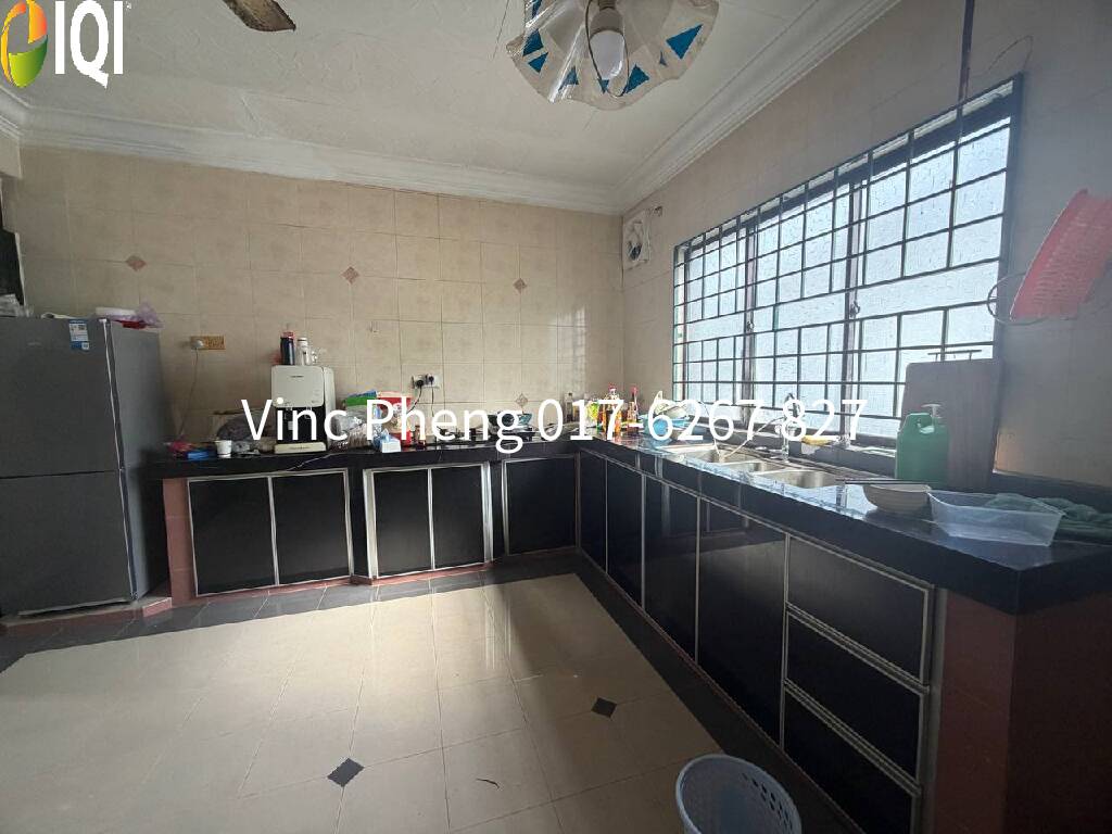 WELL MAINTAINED Double Storey Terrace @ Taman Merdeka Jaya image