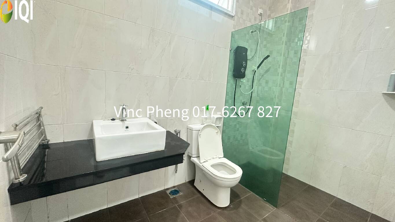 EXCLUSIVE FREEHOLD Semi-D 40x80 FACING FIELD @ Bukit Baru Murni image