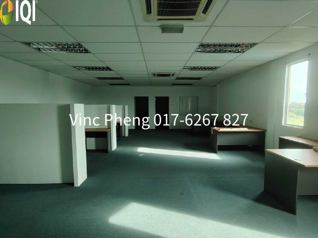 PRIME 2nd Floor Shop WITH LIFT @ Business Park Malim from RM240K image