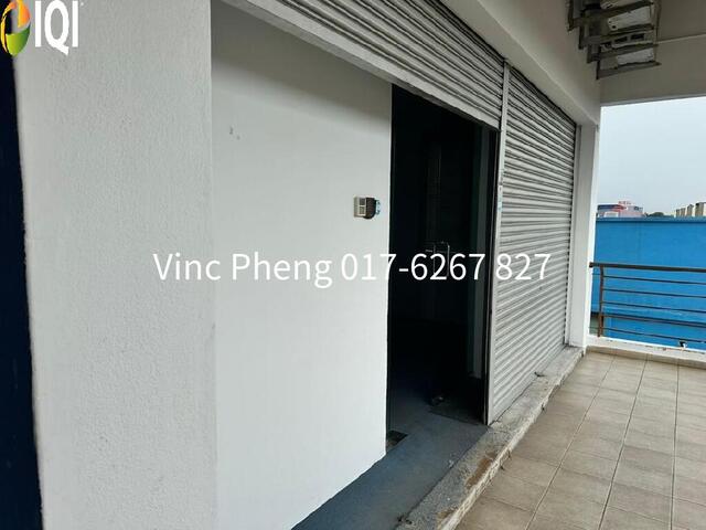 STRATEGIC 2nd Floor Office Space with LIFT @ Jalan Plaza Pandan Malim image