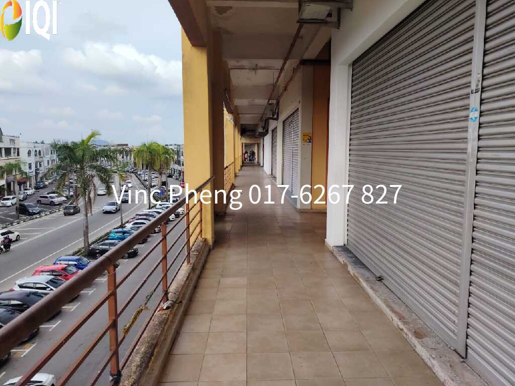 STRATEGIC 2nd Floor Office Space with LIFT @ Jalan Plaza Pandan Malim image