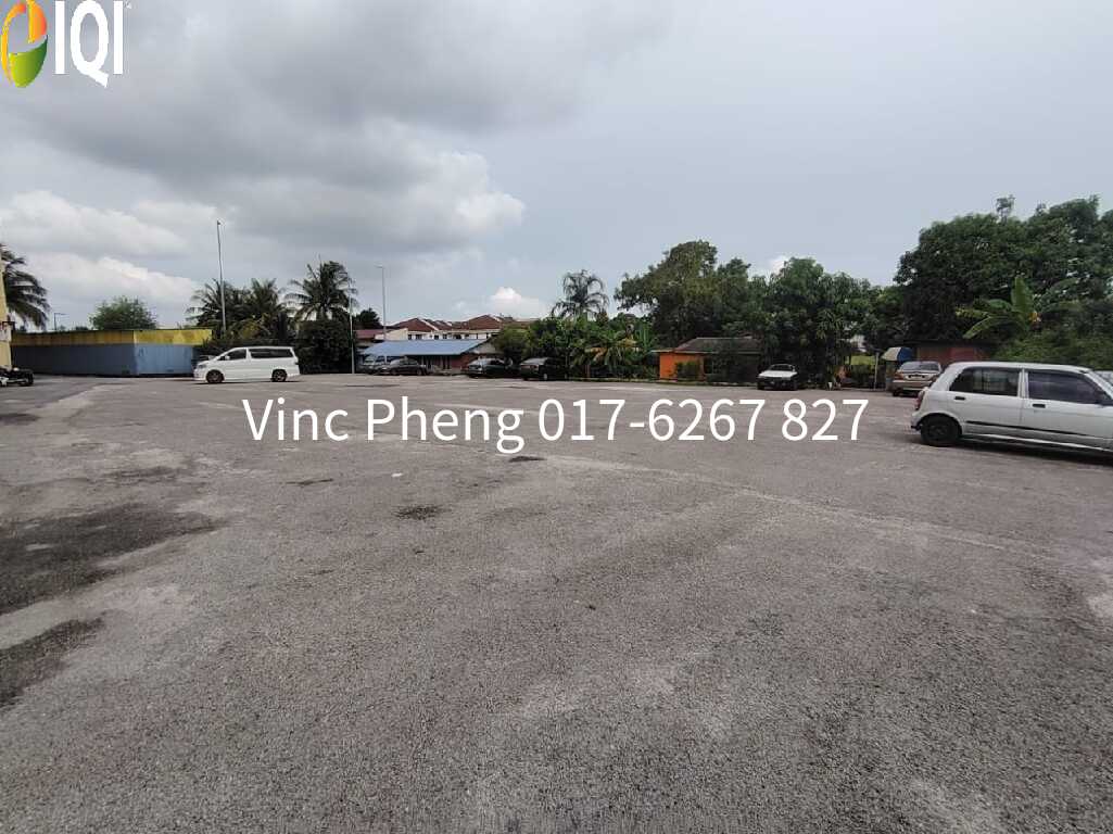 STRATEGIC 2nd Floor Office Space with LIFT @ Jalan Plaza Pandan Malim image