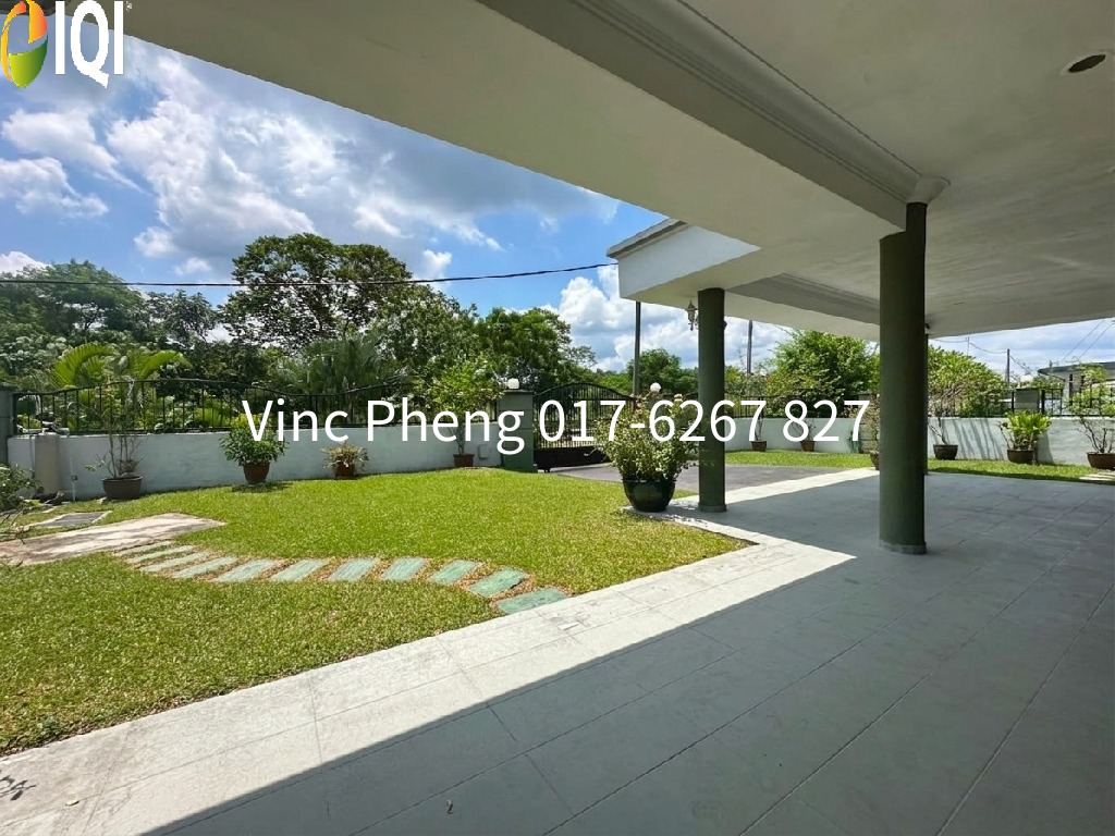 FREEHOLD LUXURY FULLY FURNISHED Corner Bungalow Near Tampin Square image