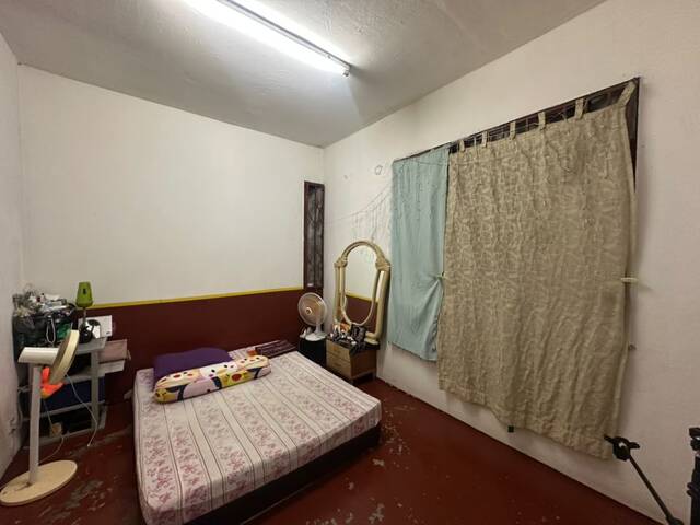 Megah Ria Medium Cost Flat,Jalan Cenderai,Masai,Level 1,Full Loan image