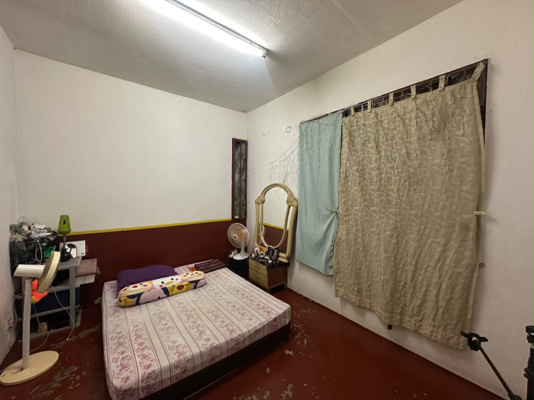 Megah Ria Medium Cost Flat,Jalan Cenderai,Masai,Level 1,Full Loan image