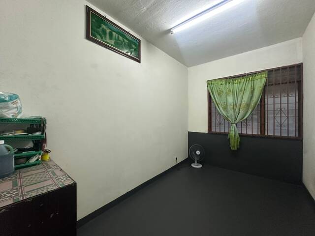 Megah Ria Medium Cost Flat,Jalan Cenderai,Masai,Level 1,Full Loan image
