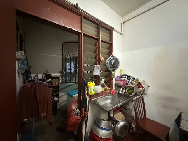 Megah Ria Medium Cost Flat,Jalan Cenderai,Masai,Level 1,Full Loan image