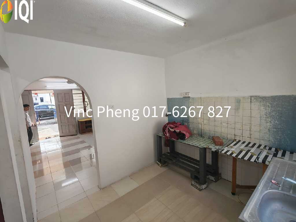 END LOT 2 Storey Terrace EXTRA SIDE LAND @ Malim Jaya image