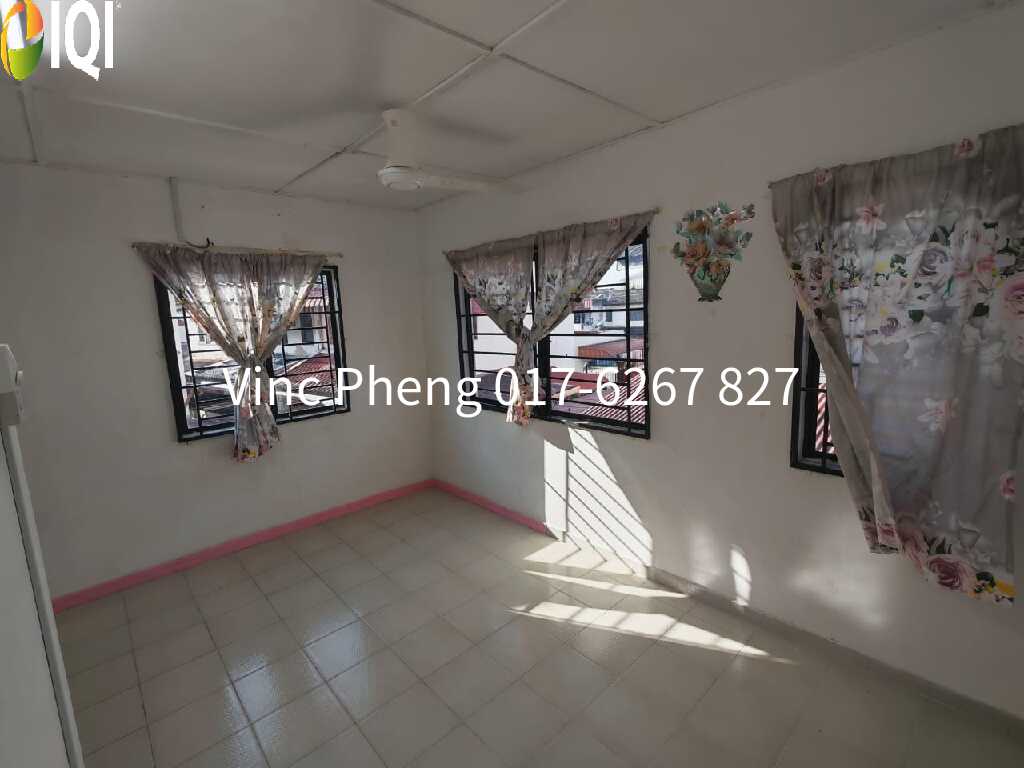 END LOT 2 Storey Terrace EXTRA SIDE LAND @ Malim Jaya image