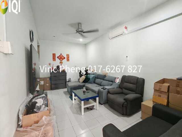 RENOVATED Single Storey Terrace FACING FIELD @ Angkasa Nuri  photo