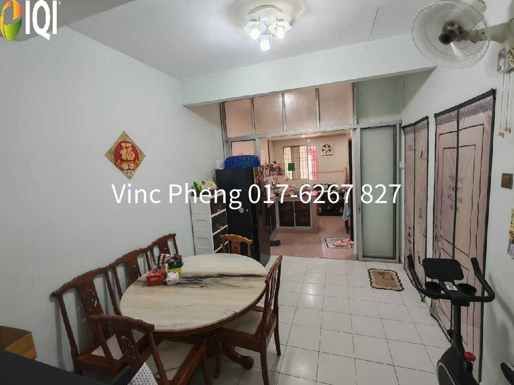 RENOVATED Single Storey Terrace FACING FIELD @ Angkasa Nuri  image