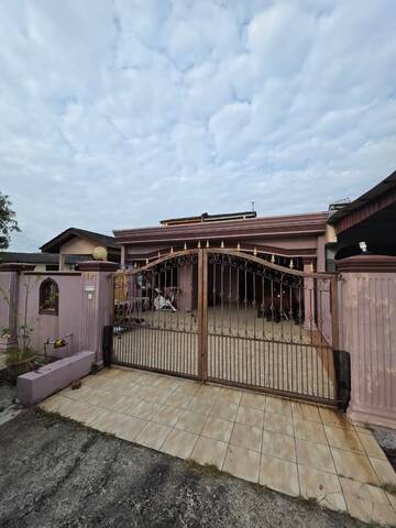 Taman Rinting 1 Sty Terrace,Masai,Pasir Gudang,Full Loan,Renovated photo