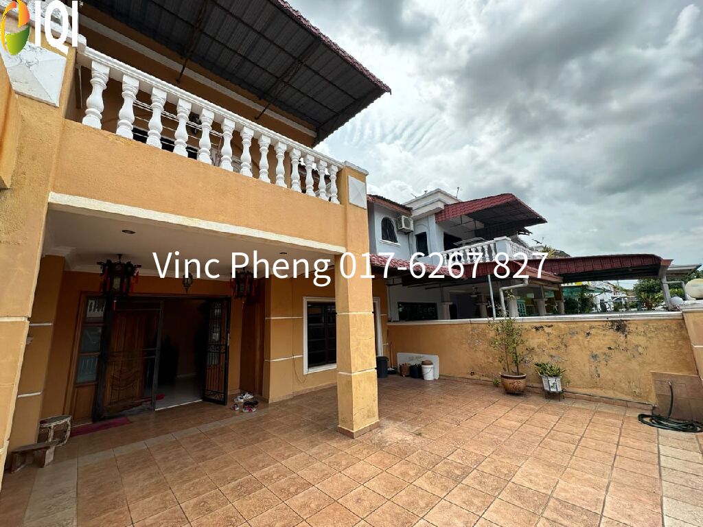 FULLY EXTENDED SPACIOUS 4R3B Double Storey Terrace @ Semabok Jaya image