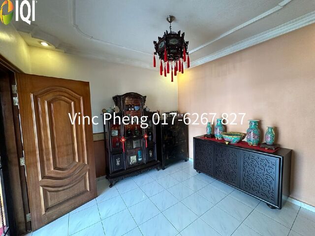 FULLY EXTENDED SPACIOUS 4R3B Double Storey Terrace @ Semabok Jaya photo
