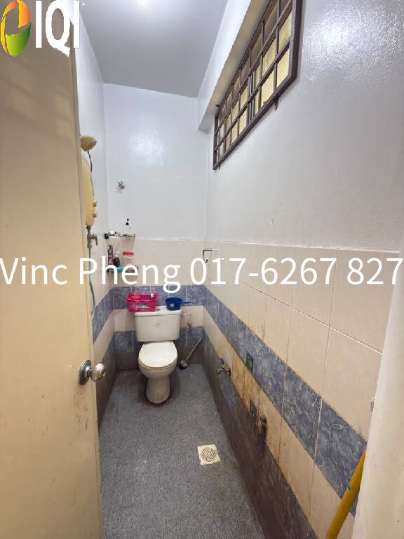 SPACIOUS CORNER LOT Terrace with HUGE LAND @ Taman Merdeka image