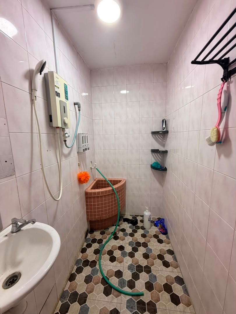 Taman Sri Skudai Single Storey Terrace,Jalan Emas,Skudai,Renovated image