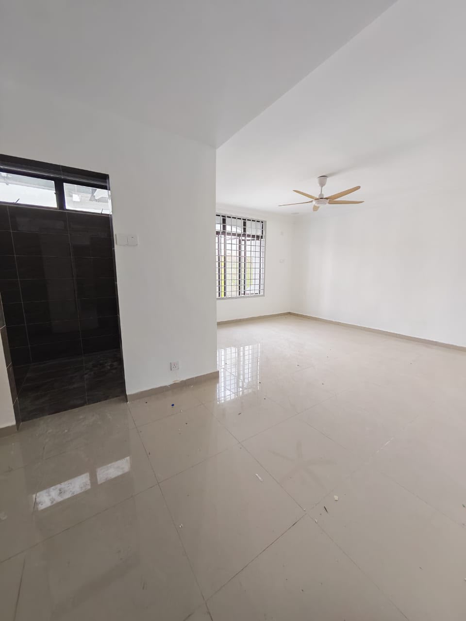 Taman Skudai Baru 2 Sty Terrace,Jalan Hang Tuah,Skudai,Renovated image