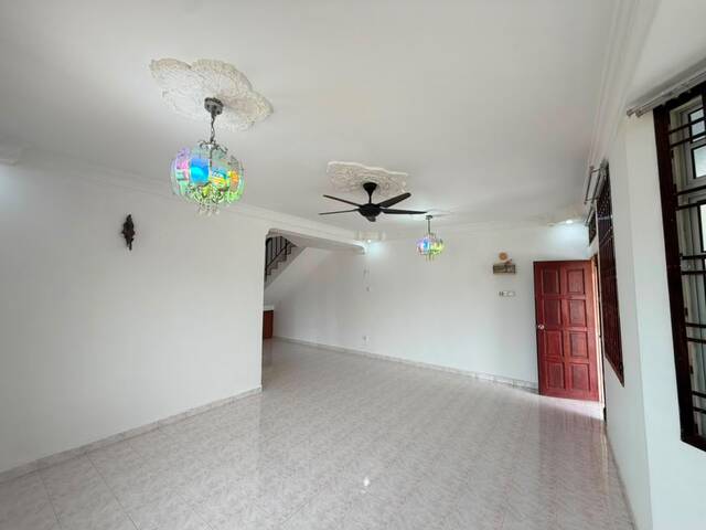 Taman Bukit Tiram 2 Sty Terrace Corner Lot,Jalan Soga,Ulu Tiram,Renovated photo
