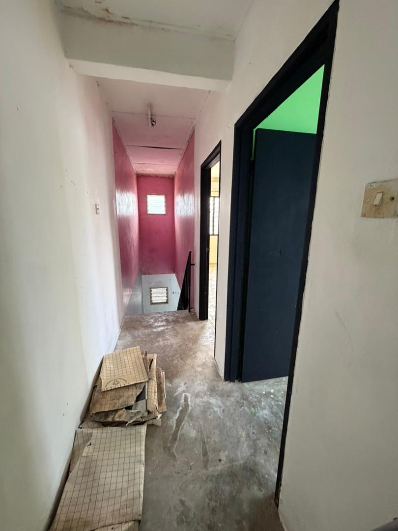 Taman Cahaya Masai 2 Sty Medium Cost Corner Lot,Full Loan,Unblock image