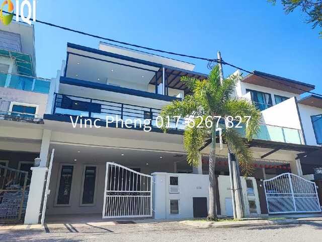MODERN RENOVATED 2.5 Storey Terrace near TARCOR PARK @ Limbongan Indah image